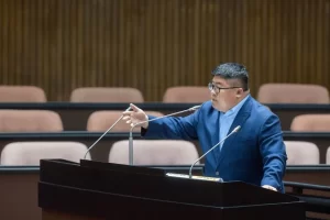 Read more about the article 非洲豬瘟掀廚餘去化難題 蔡易餘推「黑水虻循環產業」嘉義經驗當解方 資料來源：Yahoo新聞